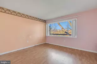 7400 Lakeview Dr, Bethesda, MD 20817 - Photo 12