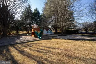 12705 Watertown Ct, Potomac, MD 20854 - Photo 46