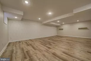 12705 Watertown Ct, Potomac, MD 20854 - Photo 34