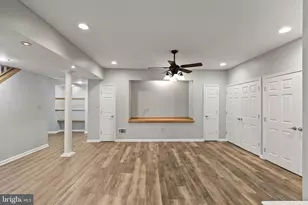 16001 Amina Dr, Burtonsville, MD 20866 - Photo 54