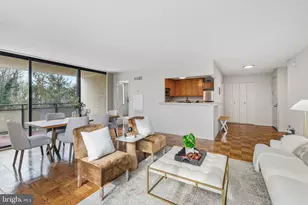 5225 Pooks Hill Rd, Bethesda, MD 20814 - Photo 4