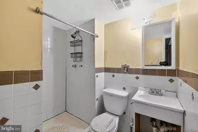 14 Seek Ct, Takoma Park, MD 20912 - Photo 26