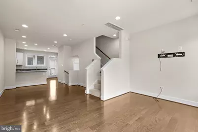 10413 Fernwood Road, Bethesda, MD 20817 - Photo 4