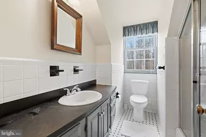 11610 Beall Mountain Road, Potomac, MD 20854 - Photo 18