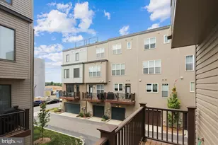 8060 Red Hook St, Rockville, MD 20855 - Photo 12