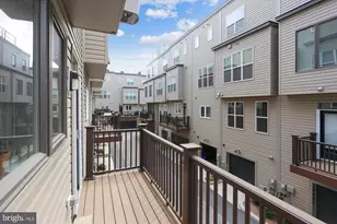 8060 Red Hook St, Rockville, MD 20855 - Photo 46