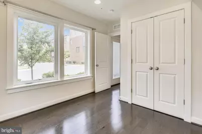 8060 Red Hook Street, Rockville, MD 20855 - Photo 16