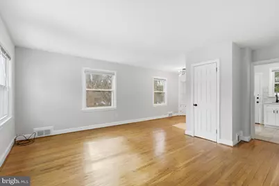 9704 Lorain Avenue, Silver Spring, MD 20901 - Photo 2