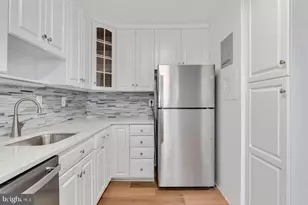 11801 Rockville Pike, Rockville, MD 20852 - Photo 12