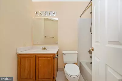 10134 Sterling Terrace, Rockville, MD 20850 - Photo 40