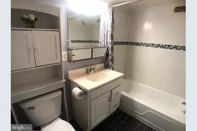 118 Monroe Street #1311, Rockville, MD 20850 - Photo 16