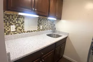 118 Monroe St, Rockville, MD 20850 - Photo 10