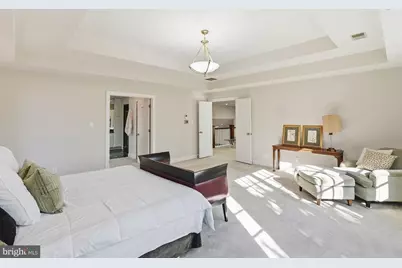 10033 Chartwell Manor, Potomac, MD 20854 - Photo 14