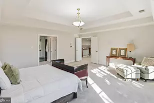 10033 Chartwell Manor, Potomac, MD 20854 - Photo 14