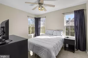 909 Hillside Lake Terrace, Gaithersburg, MD 20878 - Photo 16