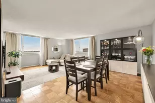 4601 N Park Ave, Chevy Chase, MD 20815 - Photo 4