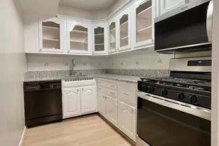 10300 Westlake Dr, Bethesda, MD 20817 - Photo 12