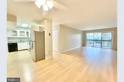 10300 Westlake Drive #S409, Bethesda, MD 20817 - Photo 2