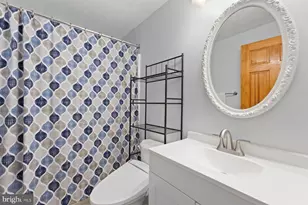 1401 Elm Grove Cir, Silver Spring, MD 20905 - Photo 14