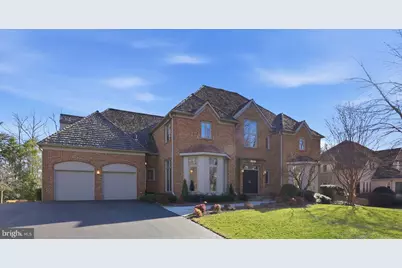 9860 Avenel Farm, Potomac, MD 20854 - Photo 2