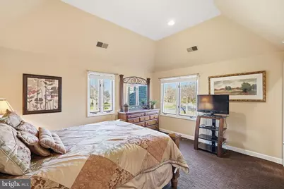 9860 Avenel Farm, Potomac, MD 20854 - Photo 28