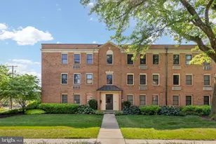 4818 Chevy Chase Dr, Chevy Chase, MD 20815 - Photo 28