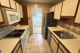 7804 Guildberry Ct, Gaithersburg, MD 20879 - Photo 4