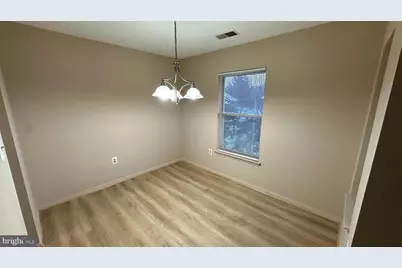 7804 Guildberry Court #303, Gaithersburg, MD 20879 - Photo 6