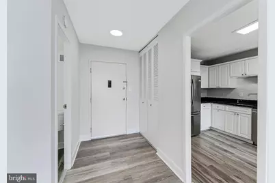 11801 Rockville Pik #806, Rockville, MD 20852 - Photo 2