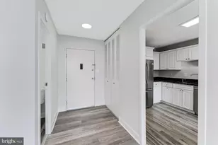 11801 Rockville Pik, Rockville, MD 20852 - Photo 2