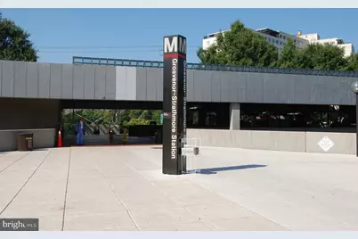 10625 Montrose Avenue 10625 #104, Bethesda, MD 20814 - Photo 18