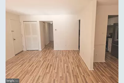 18 Monroe Street #201, Rockville, MD 20850 - Photo 4