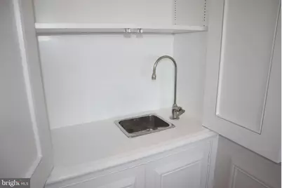 10401 Grosvenor Place #1704, Rockville, MD 20852 - Photo 36