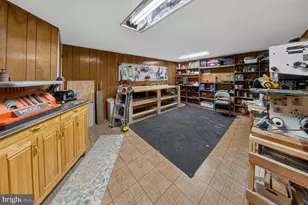 14205 Parkvale Rd, Rockville, MD 20853 - Photo 24