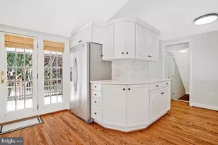 5215 Roosevelt St, Bethesda, MD 20814 - Photo 16