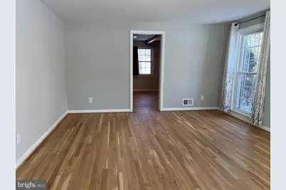 9841 Canal Road, Montgomery Village, MD 20886 - Photo 6