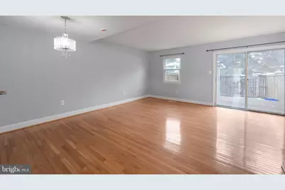 17610 Larchmont Terrace, Gaithersburg, MD 20877 - Photo 2