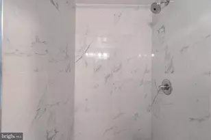 17610 Larchmont Terrace, Gaithersburg, MD 20877 - Photo 16