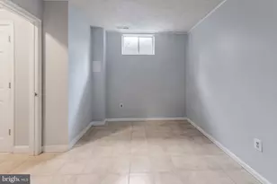 17610 Larchmont Terrace, Gaithersburg, MD 20877 - Photo 14