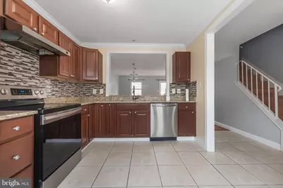 17610 Larchmont Terrace, Gaithersburg, MD 20877 - Photo 24