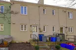 9848 Hollow Glen Pl, Silver Spring, MD 20910 - Photo 16