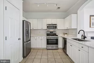 17 Granite Pl, Gaithersburg, MD 20878 - Photo 12