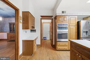22301 Flintridge Dr, Brookeville, MD 20833 - Photo 14