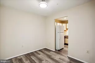 18401 Guildberry Dr, Gaithersburg, MD 20879 - Photo 10