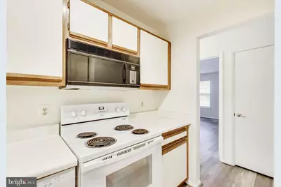 18401 Guildberry Drive #104, Gaithersburg, MD 20879 - Photo 12