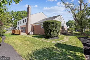 9017 Falls Chapel Way, Potomac, MD 20854 - Photo 10