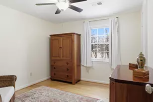 8818 Cold Spring Rd, Potomac, MD 20854 - Photo 32