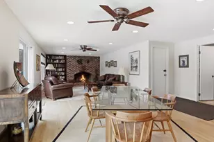 8818 Cold Spring Rd, Potomac, MD 20854 - Photo 10