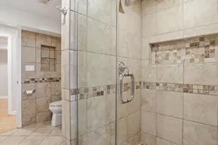 8818 Cold Spring Rd, Potomac, MD 20854 - Photo 24