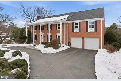 8818 Cold Spring Road, Potomac, MD 20854 - Photo 2